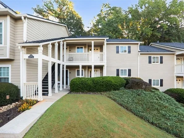 64 Middleton Ct SE, Smyrna, GA 30080