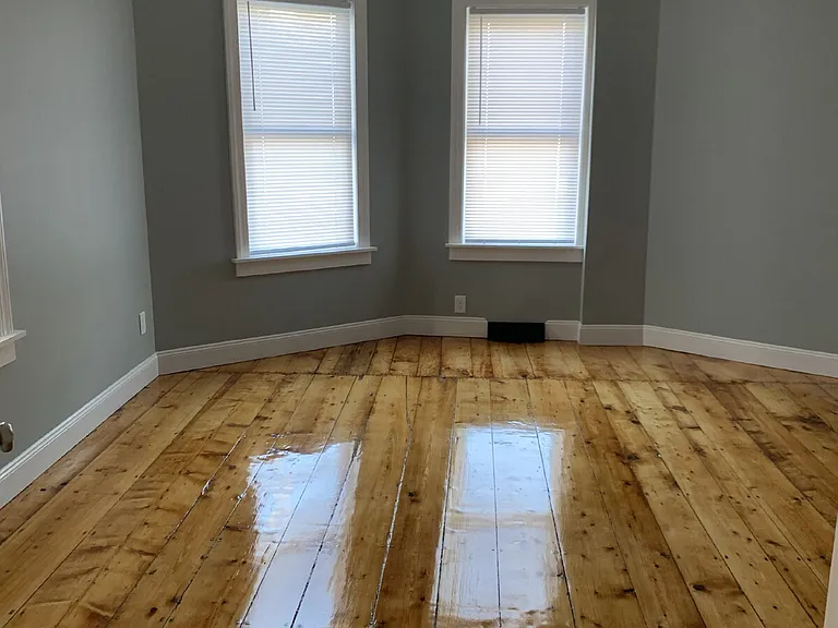 3 Gagne St — Photo 10