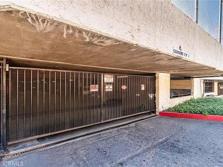 700 W 3rd St #B206 — Photo 17