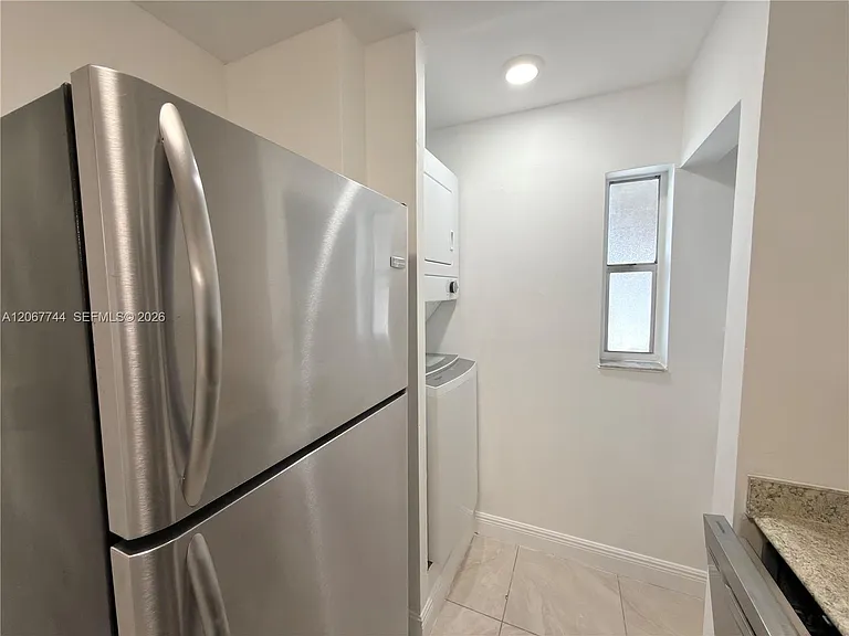 7801 S Colony Cir S #202 — Photo 2