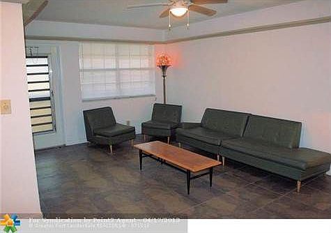 2nd image of 2050 NE 39th St APT 304S