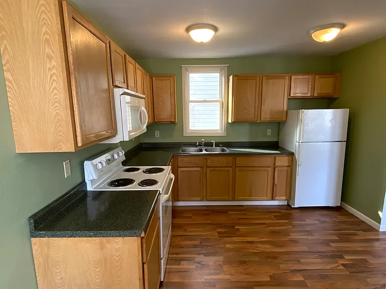 1 bed, 1.0 bath, 700 sqft, $1,100 — Photo 20