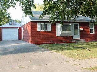 206 4th Ave W, West Fargo, ND 58078