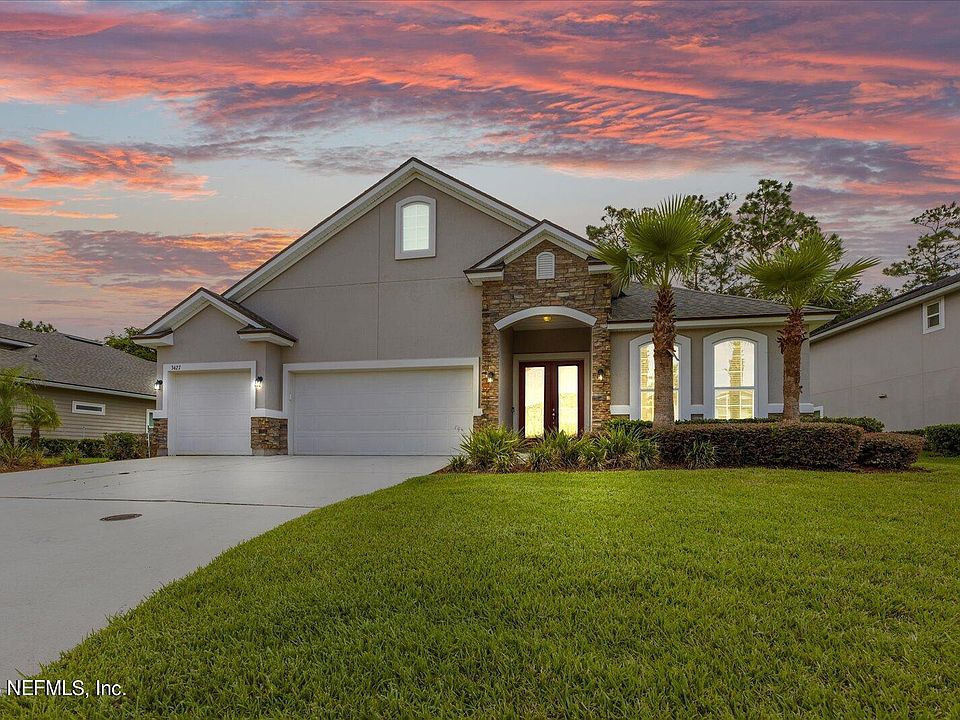 1st image of 3427 OGLEBAY Drive