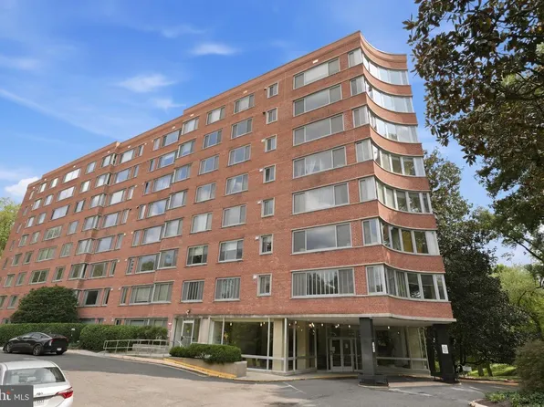4200 Cathedral Ave NW APT 712A, Washington, DC 20016