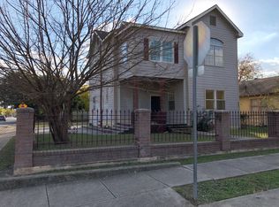 2102 W Travis St, San Antonio, TX 78207