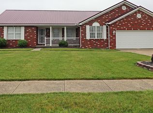 112 Almahurst Rd, Pataskala, OH 43062