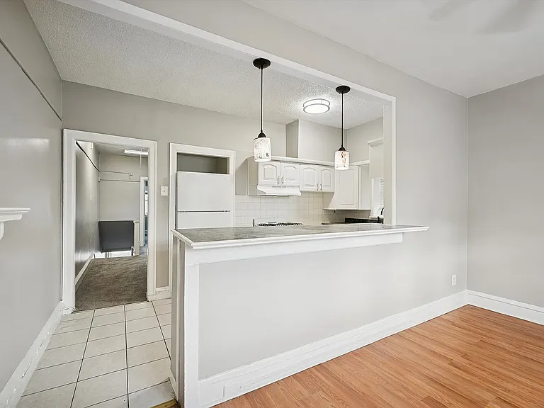 7212 Oxford Ave #B24 — Photo 1