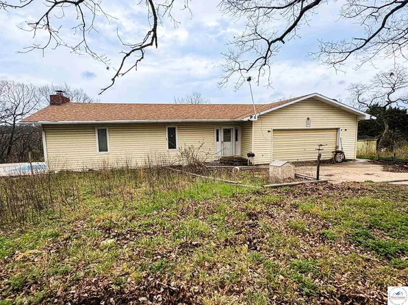 31982 Chesapeake Dr, Warsaw, MO 65355