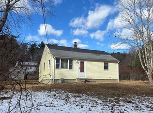 49 View St, Middleboro, MA 02346