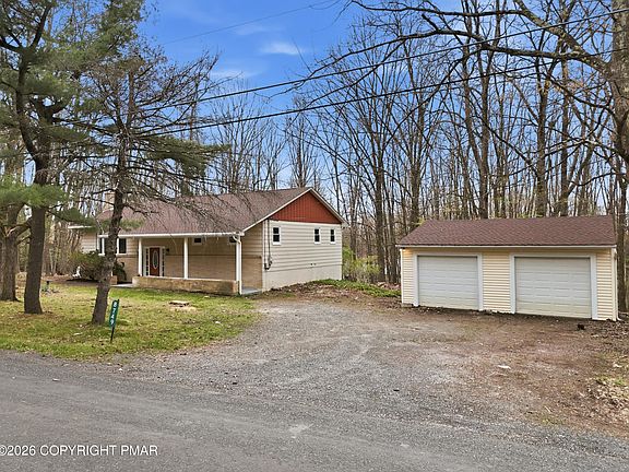 4th image of 8749 Kings Way