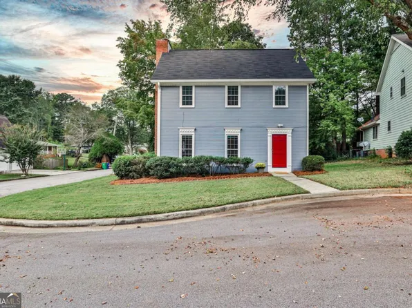 3748 Sturbridge Ct, Tucker, GA 30084