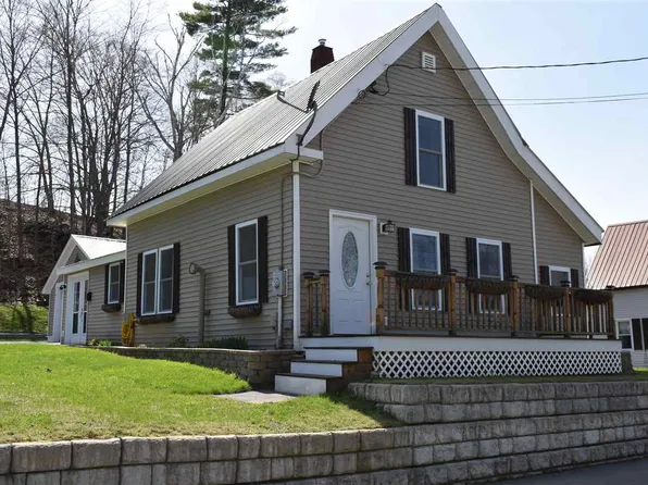 18 Water St, Lancaster, NH 03584