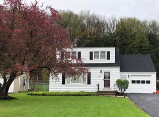 1404 Hillside Rd, Utica, NY 13501