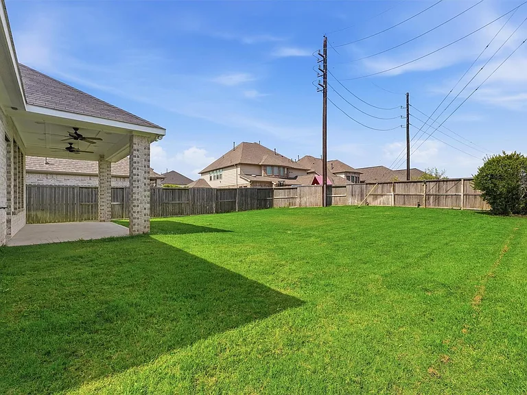 2539 Lilac Point Ln — Photo 23