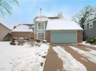 7936 Westgate Dr, Lenexa, KS 66215