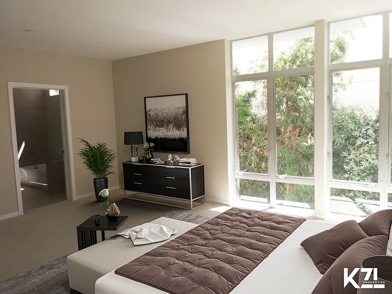 14224 Riverside Dr #2 — Photo 12