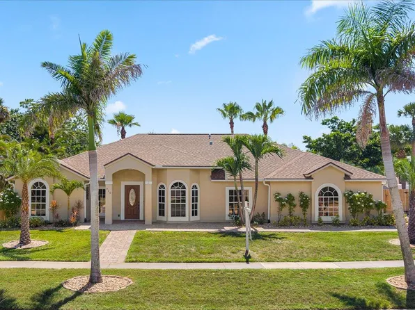 810 S Shannon Ave, Indialantic, FL 32903