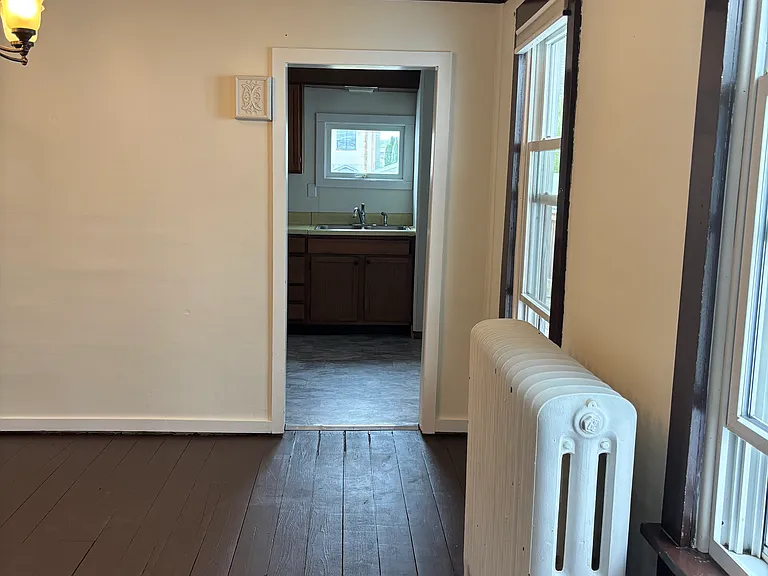 423 Church St — Photo 7