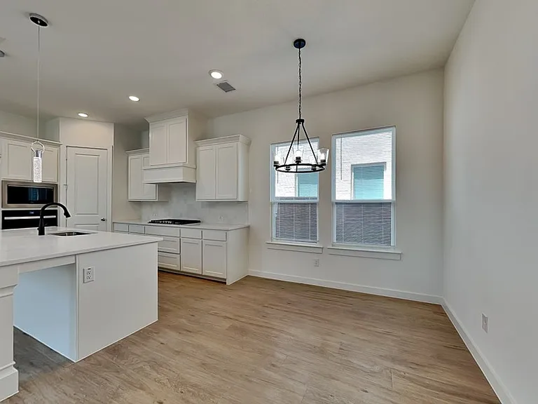 15672 Desert Broom Rd — Photo 5