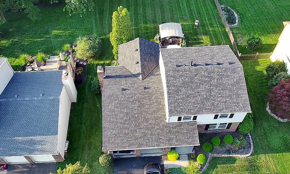 2nd image of 36 Butterfield Ln