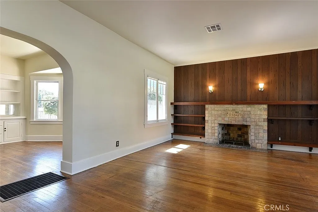2 bed, 1537 sqft, $3,500 — Photo 2