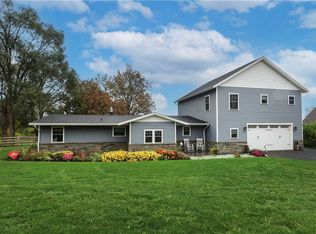 22 Lakeview Dr, Lansing, NY 14882