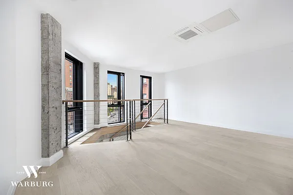 Rented by Warburg | media 7