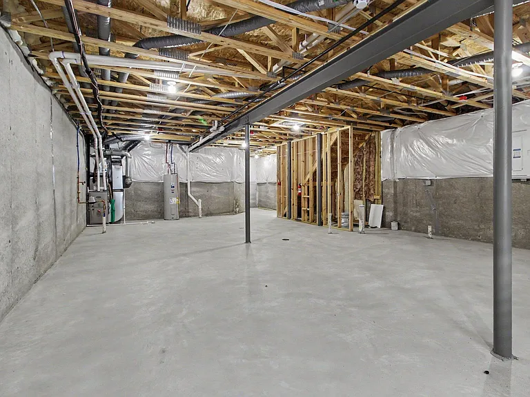 5660 Corgi Dr — Photo 22
