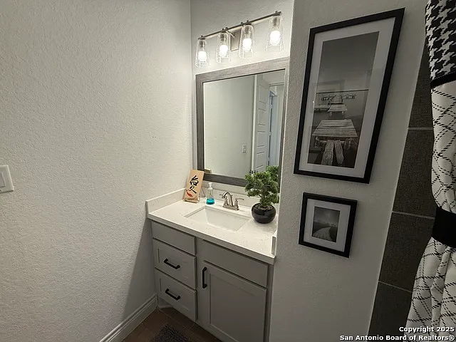 2216 Prado Dr — Photo 26