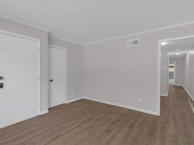3129 Given Ave — Photo 2
