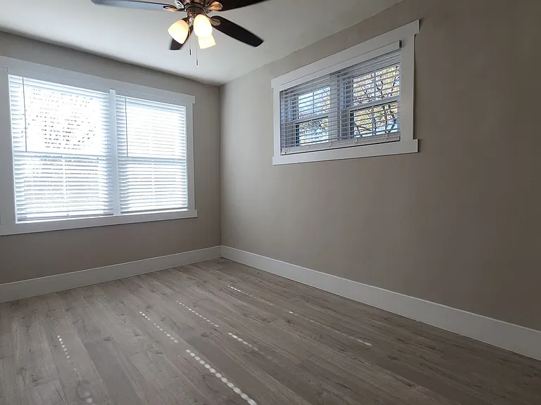 6639 Alamo Ave — Photo 8