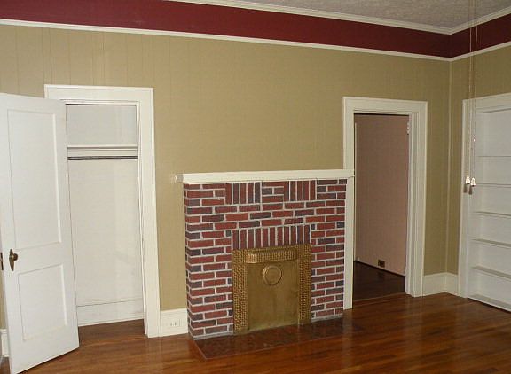 4th image of 106 Columbia Ave