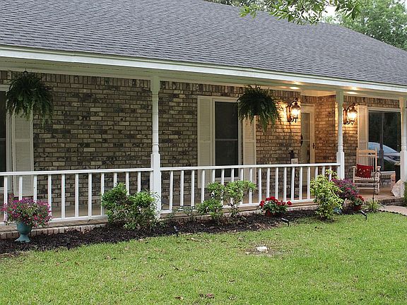 Great porch 