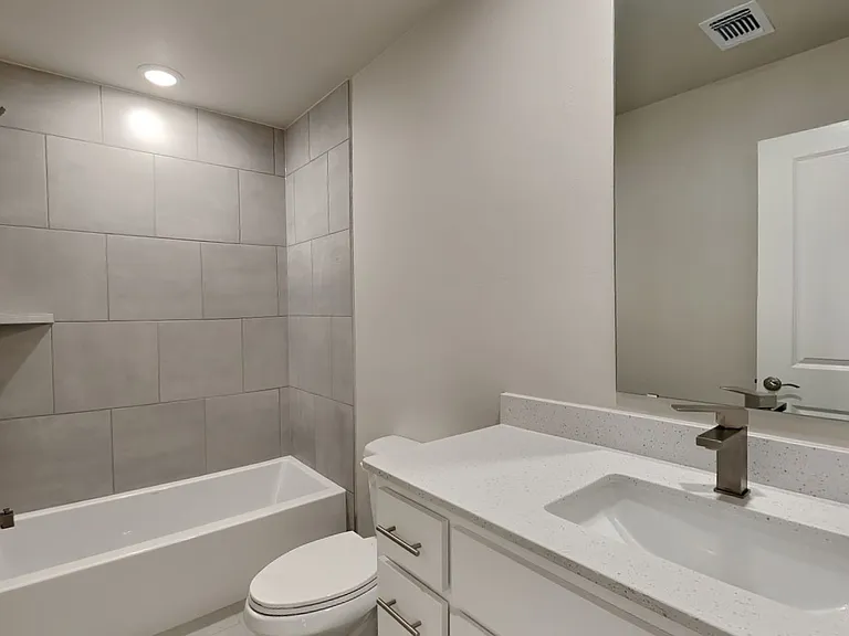 9109 NW 127th Ter — Photo 15