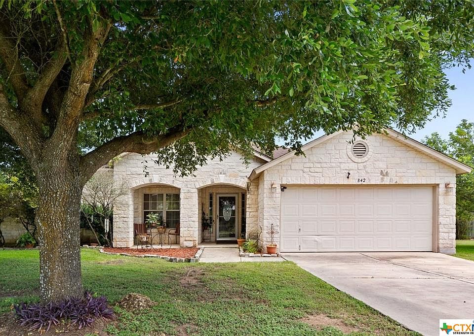 1st image of 842 Bella Vista Cir