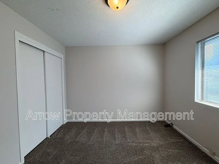 922 A St #5 — Photo 5