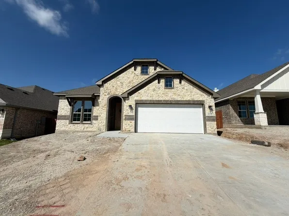 525 Waterford Park Blvd, Weatherford, TX 76087