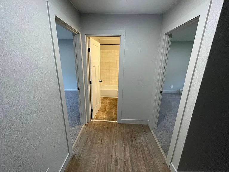 6701 E 6th Ave — Photo 20