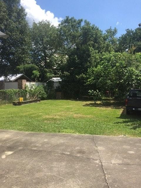 2nd image of 311 Roosevelt St