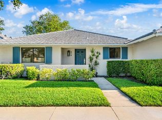 615 Club Dr, Palm Beach Gardens, FL 33418