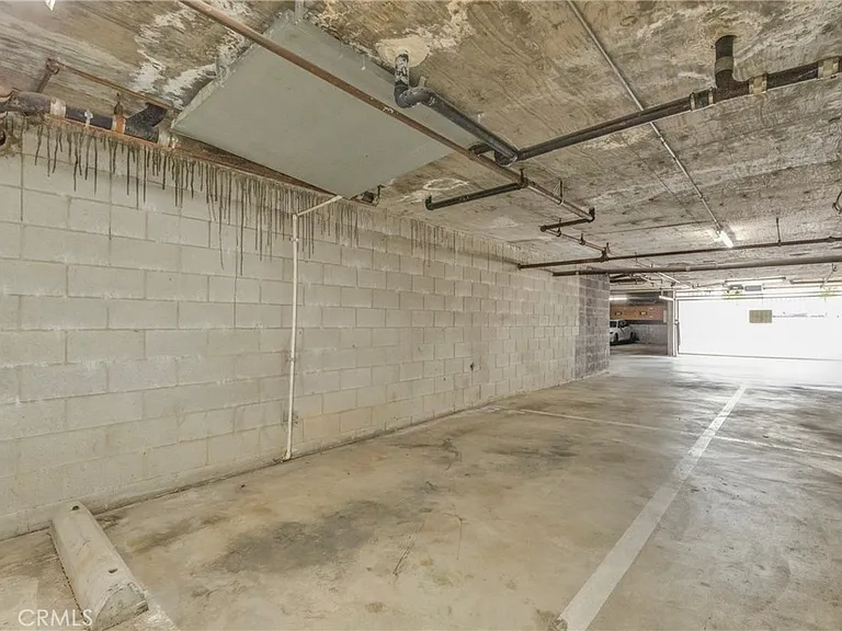 5142 Zelzah Ave #25 — Photo 19