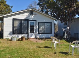 131 Alexander Dr, Tow, TX 78672