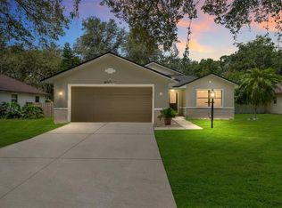 40001 Parkinsonia St, Lady Lake, FL 32159