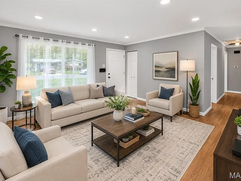 10530 Meath Dr — Photo 3