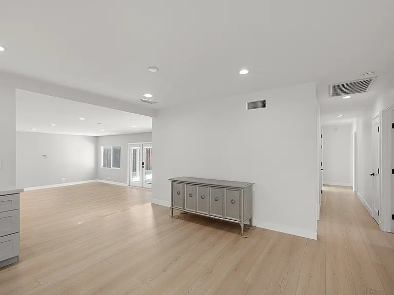 4211 Appleton St — Photo 35