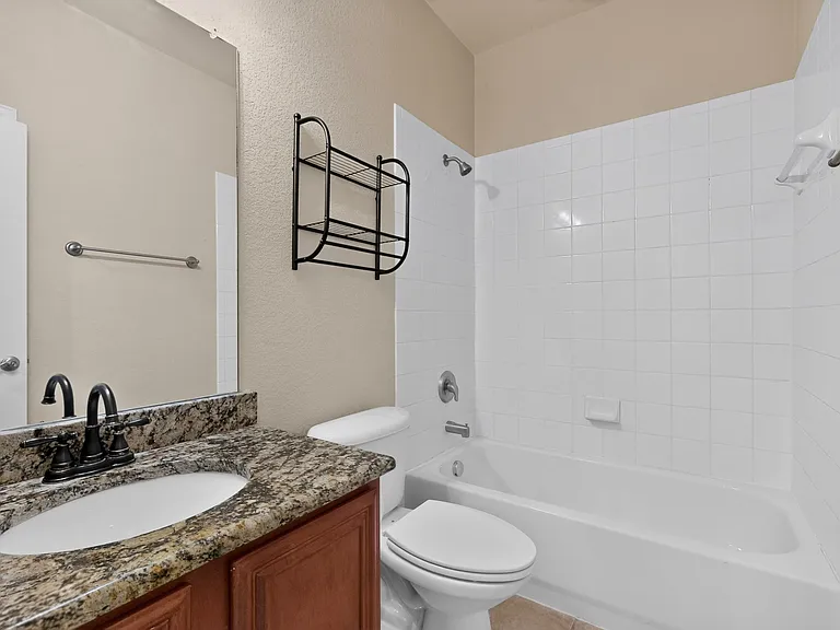 8712 San Bernard St — Photo 18