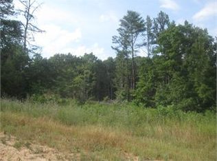 213 Saunders Ln, Green Bay, VA