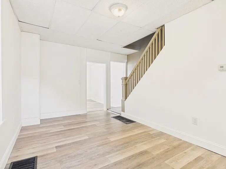20 Frank S Brown Blvd — Photo 11