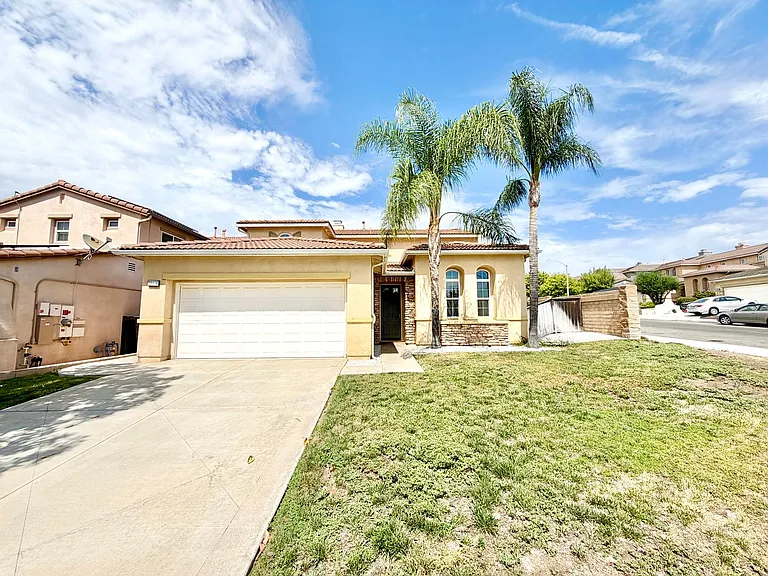 29998 Couples Ave — Photo 2